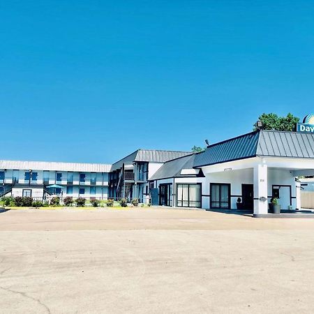 Days Inn By Wyndham Burleson Ft. Worth Εξωτερικό φωτογραφία
