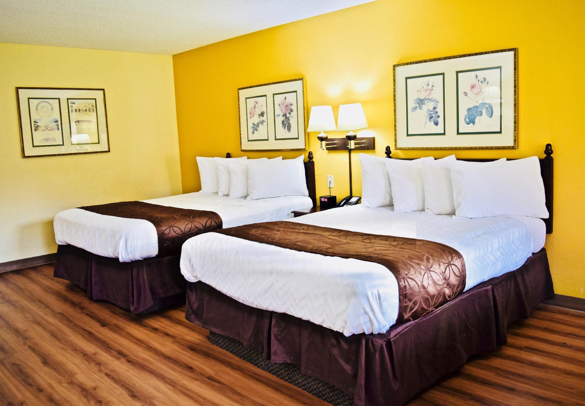 Days Inn By Wyndham Burleson Ft. Worth Εξωτερικό φωτογραφία