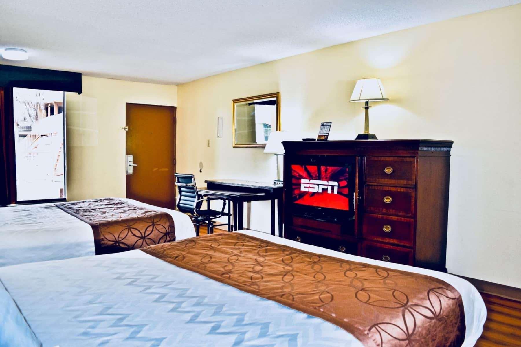 Days Inn By Wyndham Burleson Ft. Worth Εξωτερικό φωτογραφία