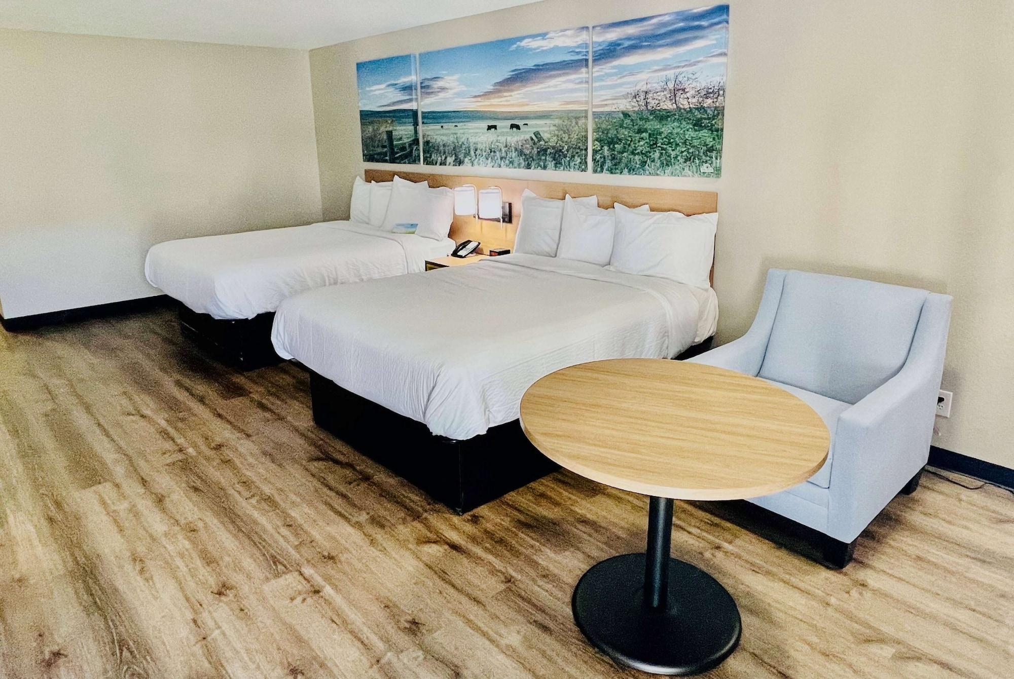 Days Inn By Wyndham Burleson Ft. Worth Εξωτερικό φωτογραφία